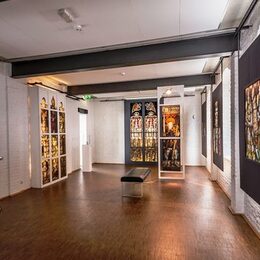 Die Dauerausstellung Geiges im Deutschen Glasmalerei-Museum in Linnich