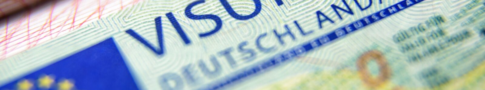 Motivbild Visum [©Viacheslav Lopatin - scaliger; stock.adobe.com]