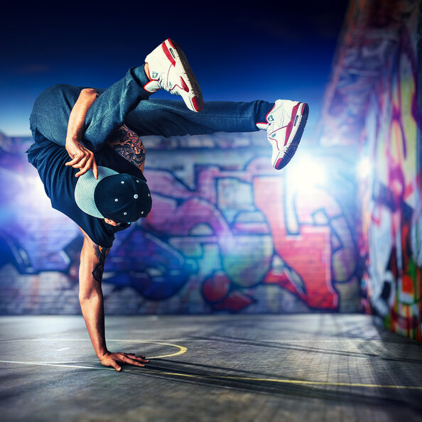 Motivbild Breakdance, Graffiti [Foto: ©chaoss - stock.adobe.com]