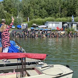 Die Starter beim Indeland Triathlon 2024 am Blausteinsee